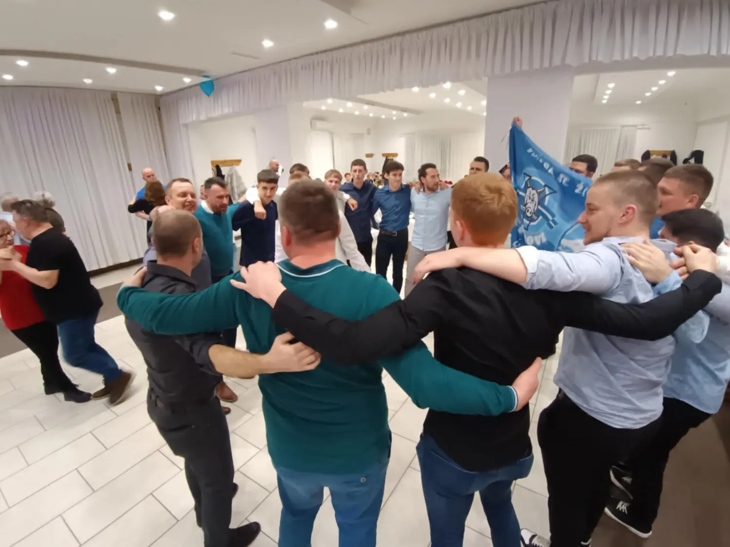 af284a45-9bcf-4866-82f6-f9e3bcd86e72 af284a45-9bcf-4866-82f6-f9e3bcd86e72