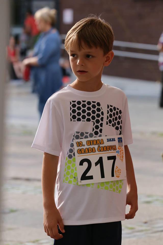 3352839710215114567354525103348