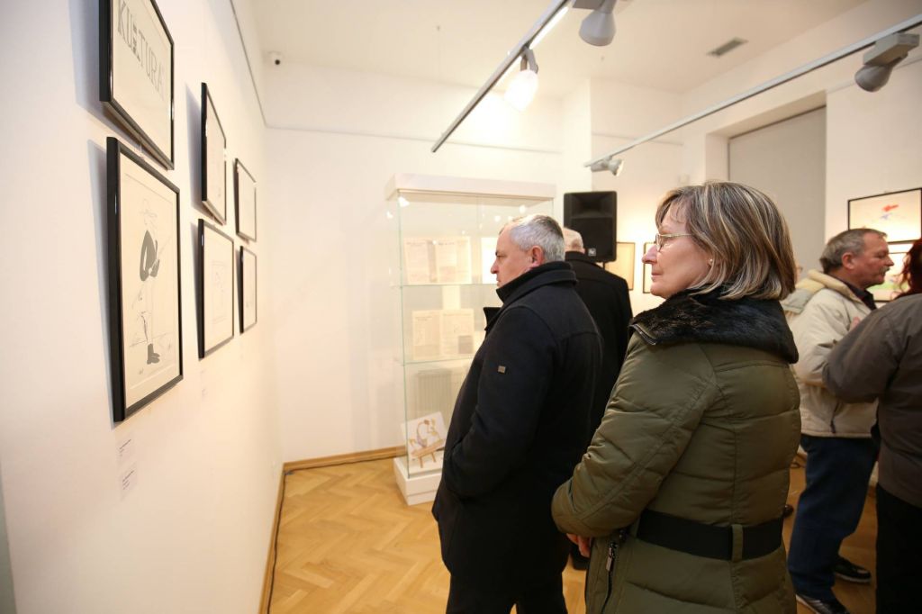 2733555410214090649117209567566