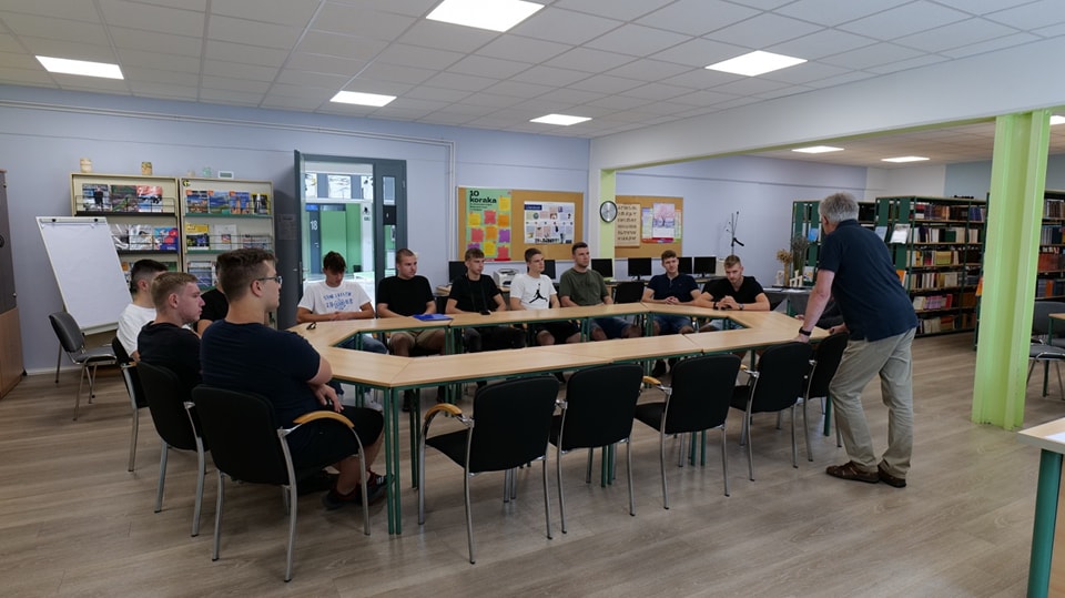 TEHNIČKA ŠKOLA ČAKOVEC Posljednje zajedničko okupljanje maturanata