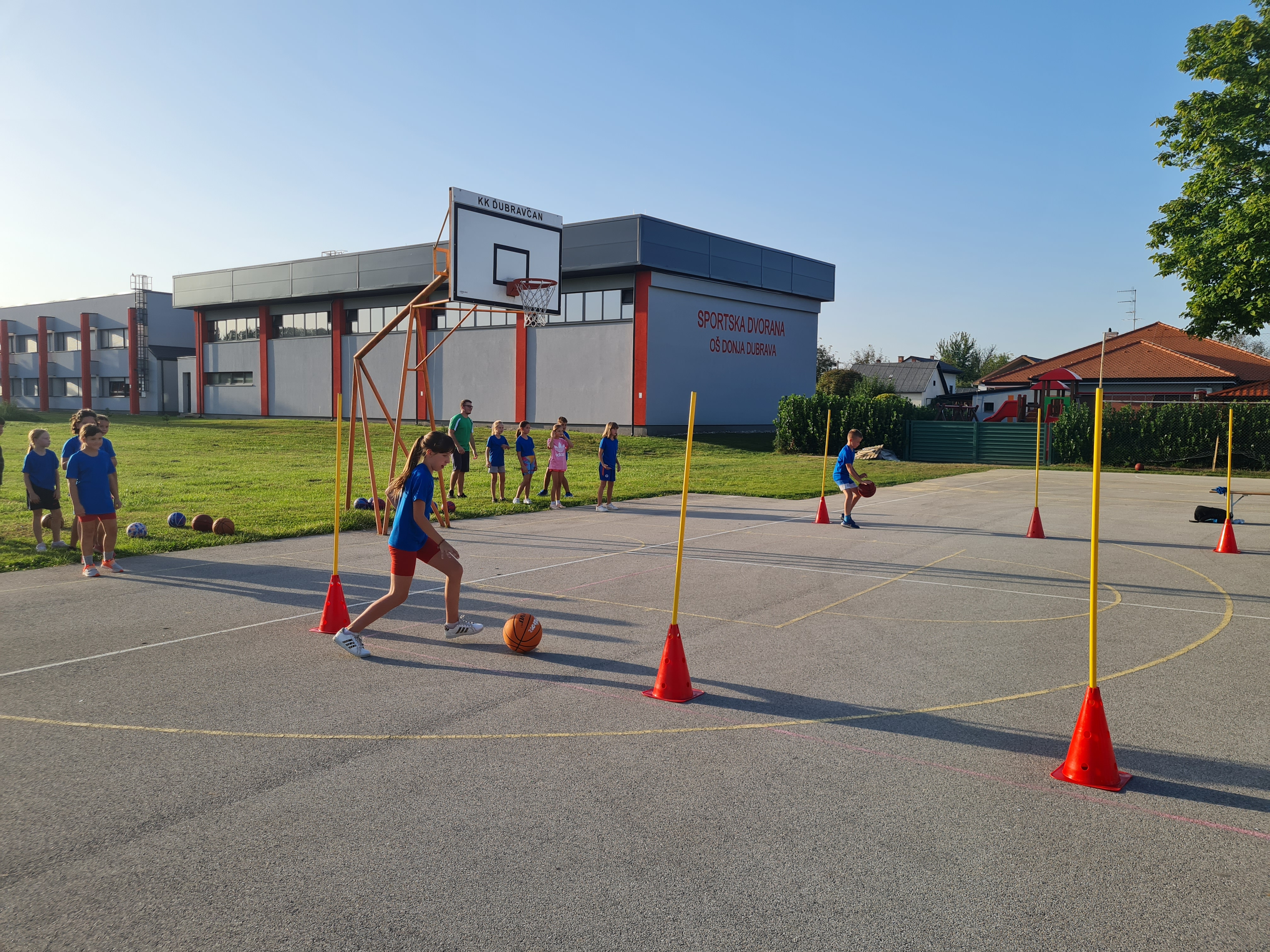 Mladi dobravski sportaši – košarka