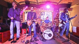 slika0001 Podroom (Petak, 14.12. – Rubikon – Azra tribute band)