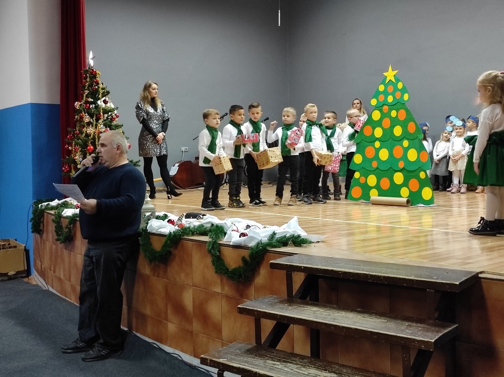 Prvi Božićni sajam u Pribislavcu naišao na odličan odaziv