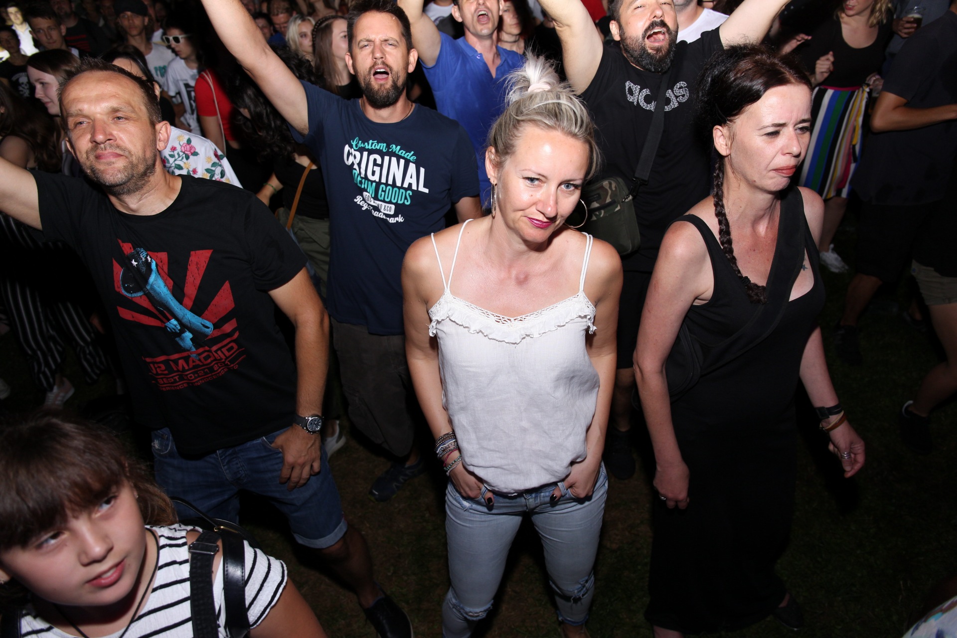 LJETO U GRADU ZRINSKIH Psihomodo pop i Gobac pjevali s brojnim fanovima u Čakovcu LJETO U GRADU ZRINSKIH Psihomodo pop i Gobac pjevali s brojnim fanovima u Čakovcu