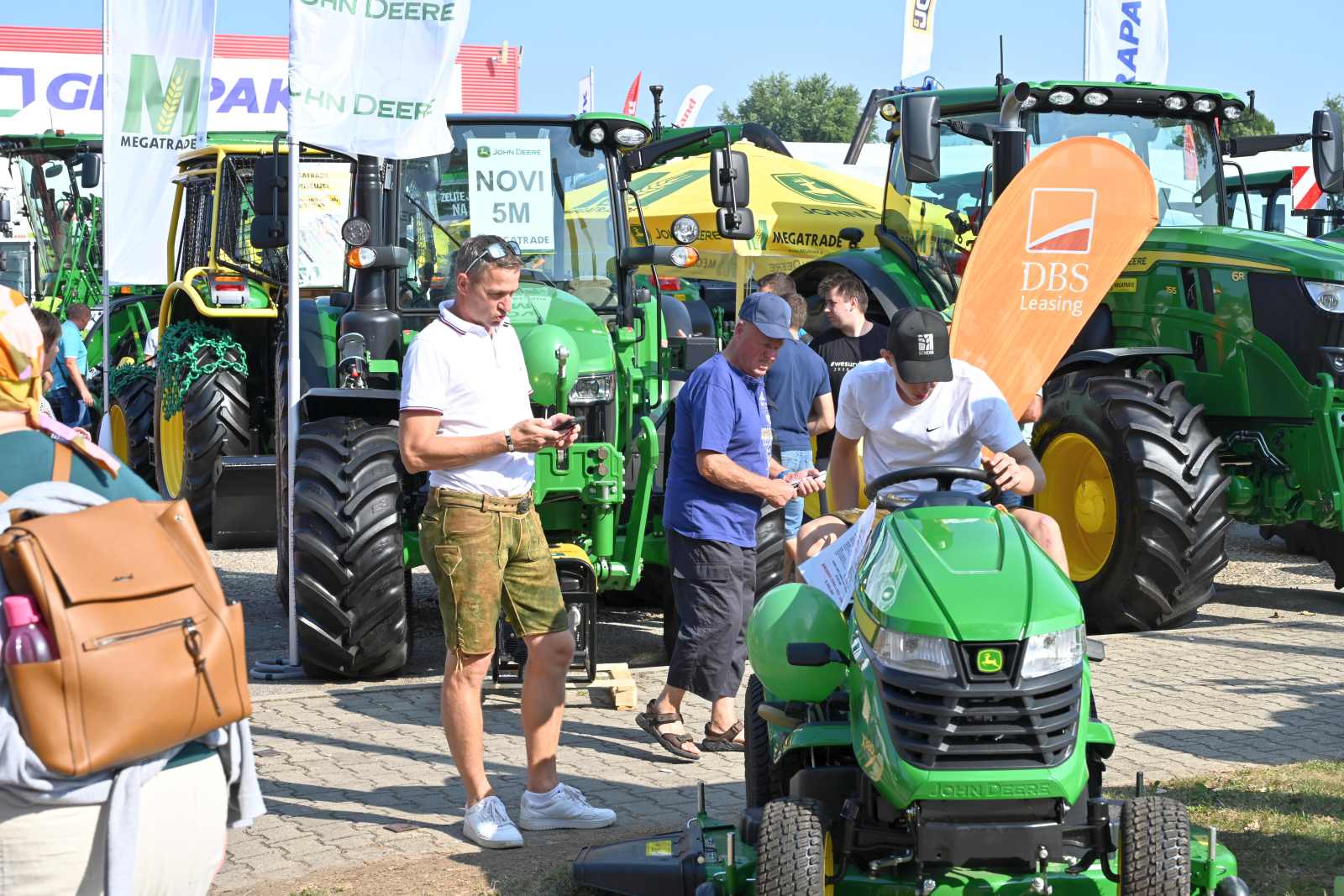 agra 2024 (19) agra 2024 (19)