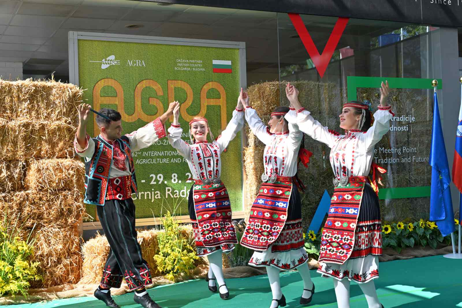 agra 2024 (3) agra 2024 (3)