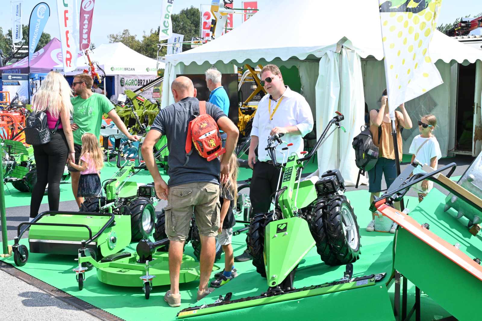 agra 2024 (34) agra 2024 (34)