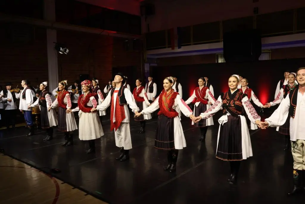 ansambl lado donja dubrava MŽ (1)