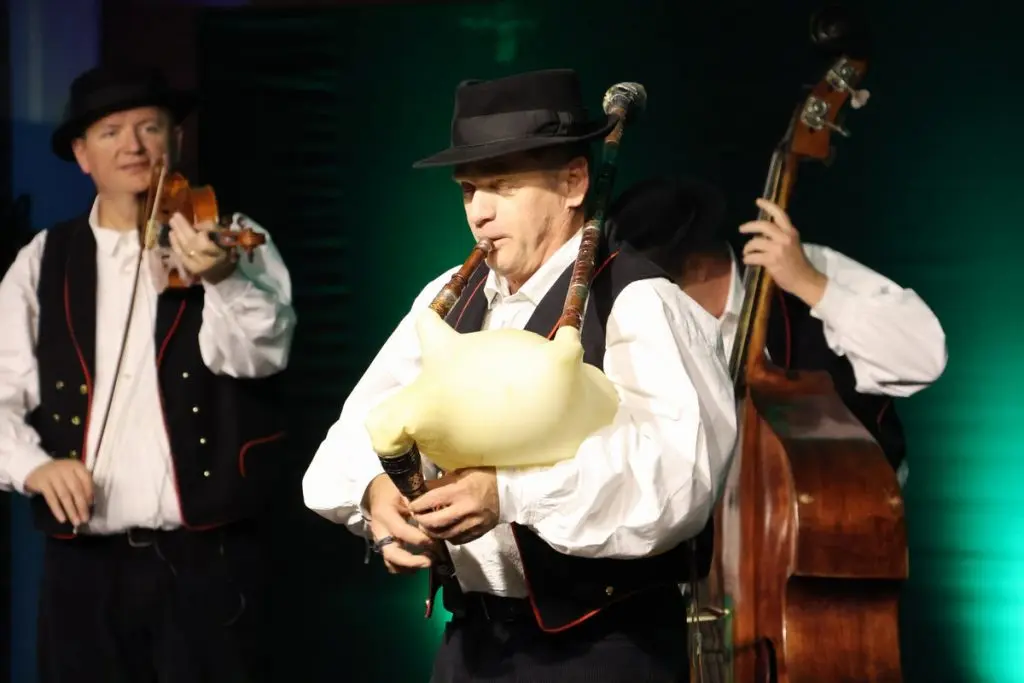 ansambl lado donja dubrava MŽ (40)