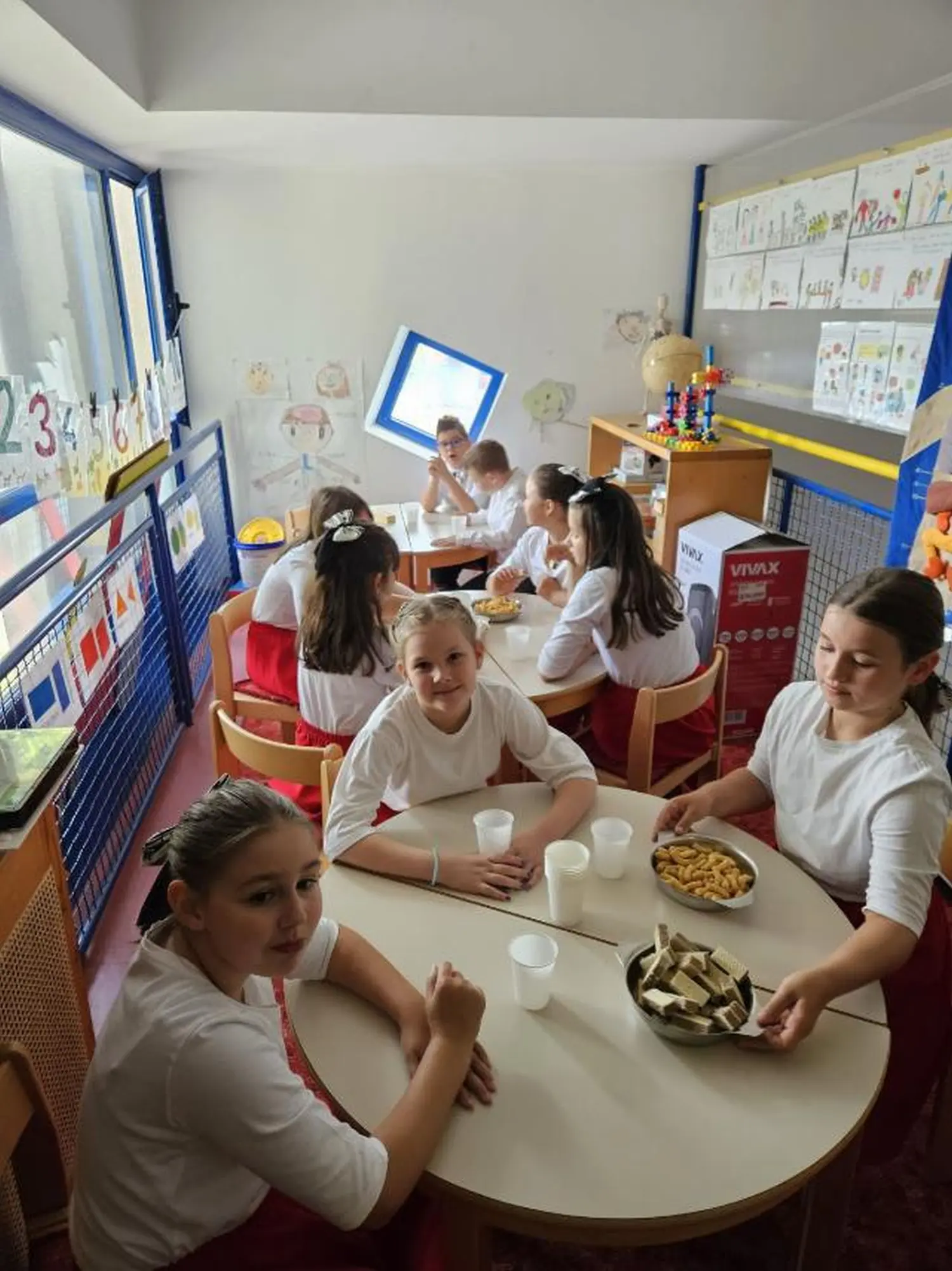 ansambl pučpuljike,vrtić (2) ansambl pučpuljike,vrtić (2)