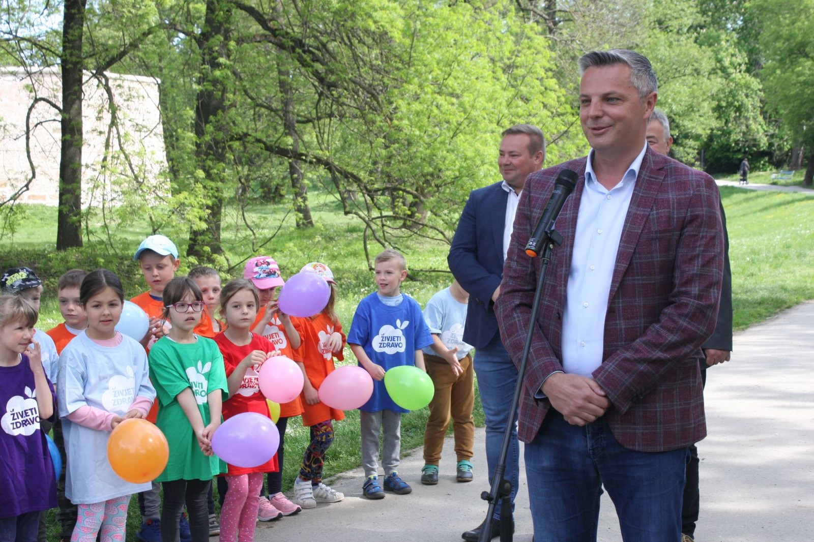 Otvoreno novo dječje igralište u perivoju Zrinskih