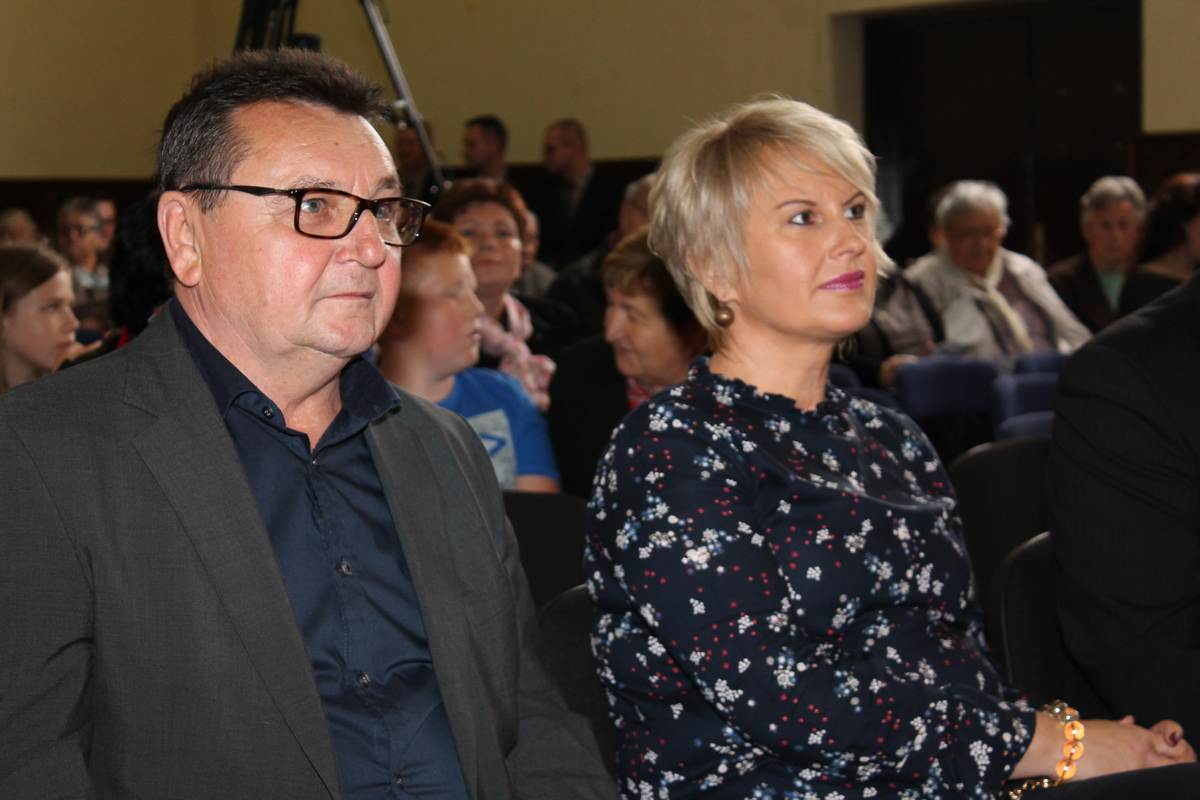 Županijsku smotra tamburaških sastava i kulturno umjetničkih društava u Mačkovcu