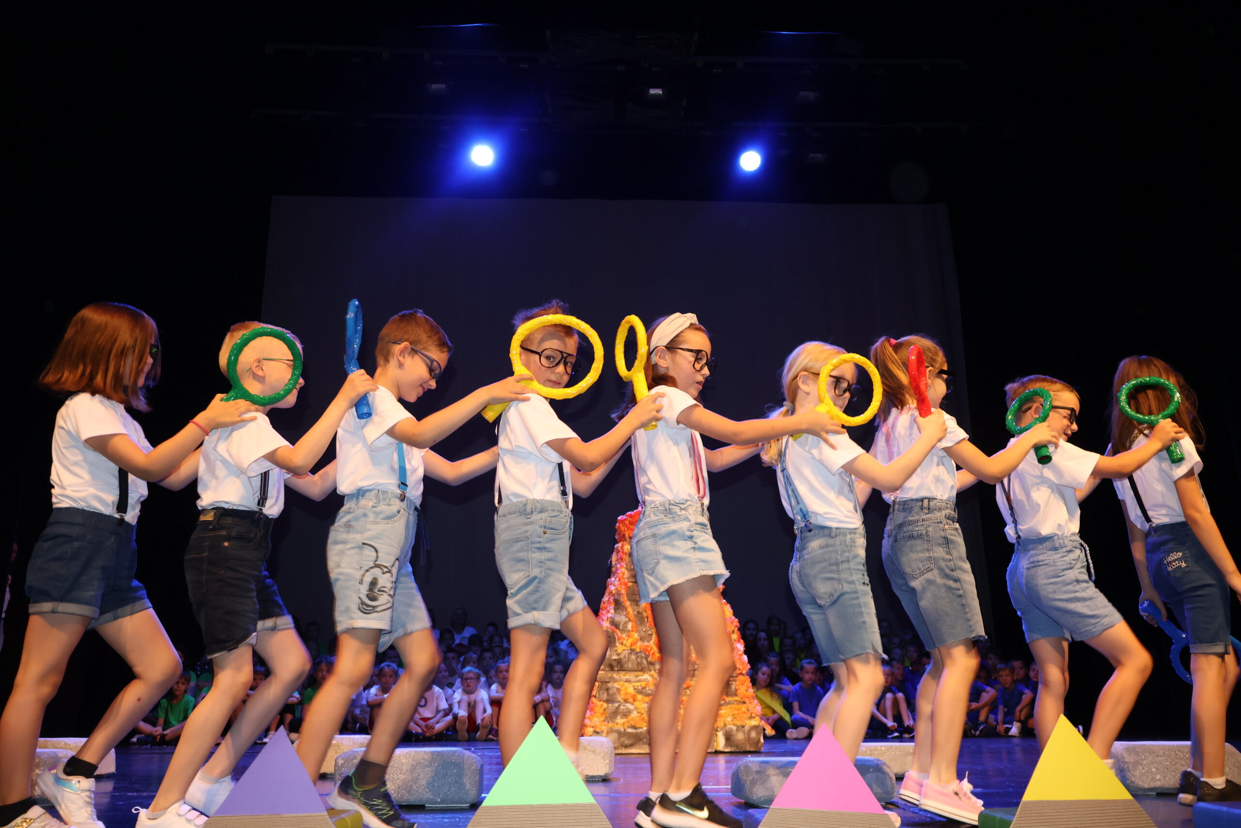 SRETNO U ŠKOLI Vrtićki maturanti DV “Cvrčak” Čakovec održali svoju završnu svečanost