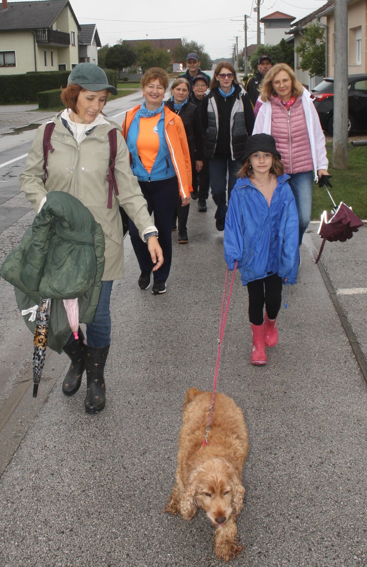 FOTO U Maloj Subotici tradicionalno obilježen Svjetski dan pješačenja
