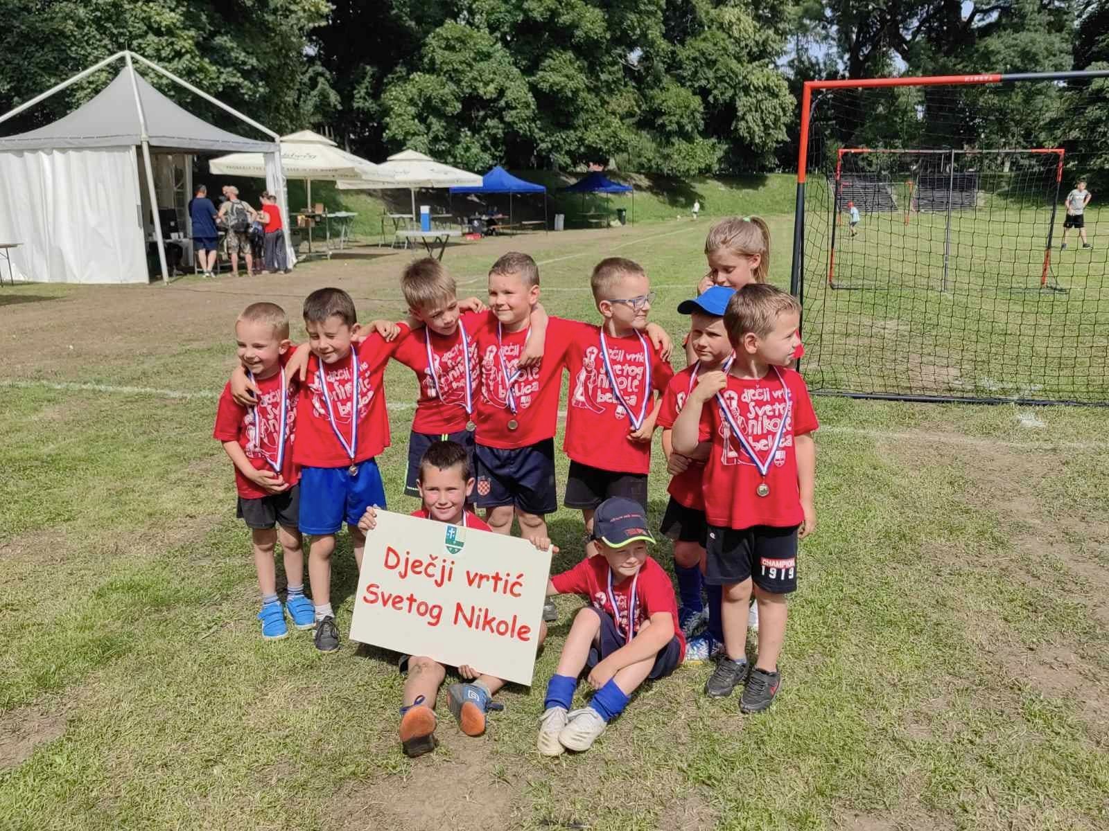 FOTO Pogledajte kako je bilo na drugom Međunarodnom nogometnom cupu dječjih vrtića 2023. FOTO Pogledajte kako je bilo na drugom Međunarodnom nogometnom cupu dječjih vrtića 2023.