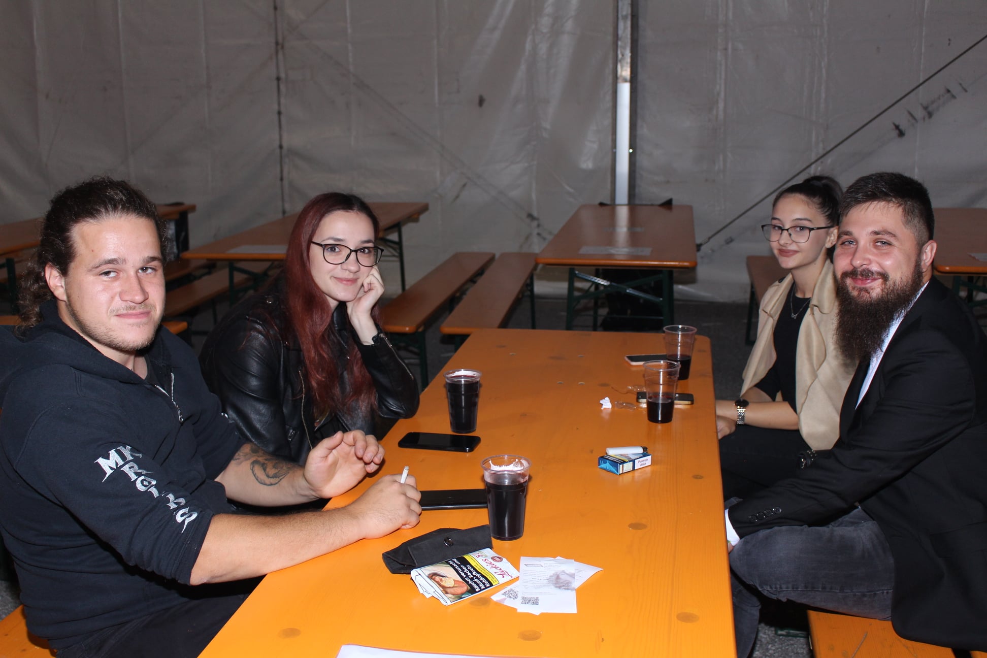 Koncert benda Hangar 44