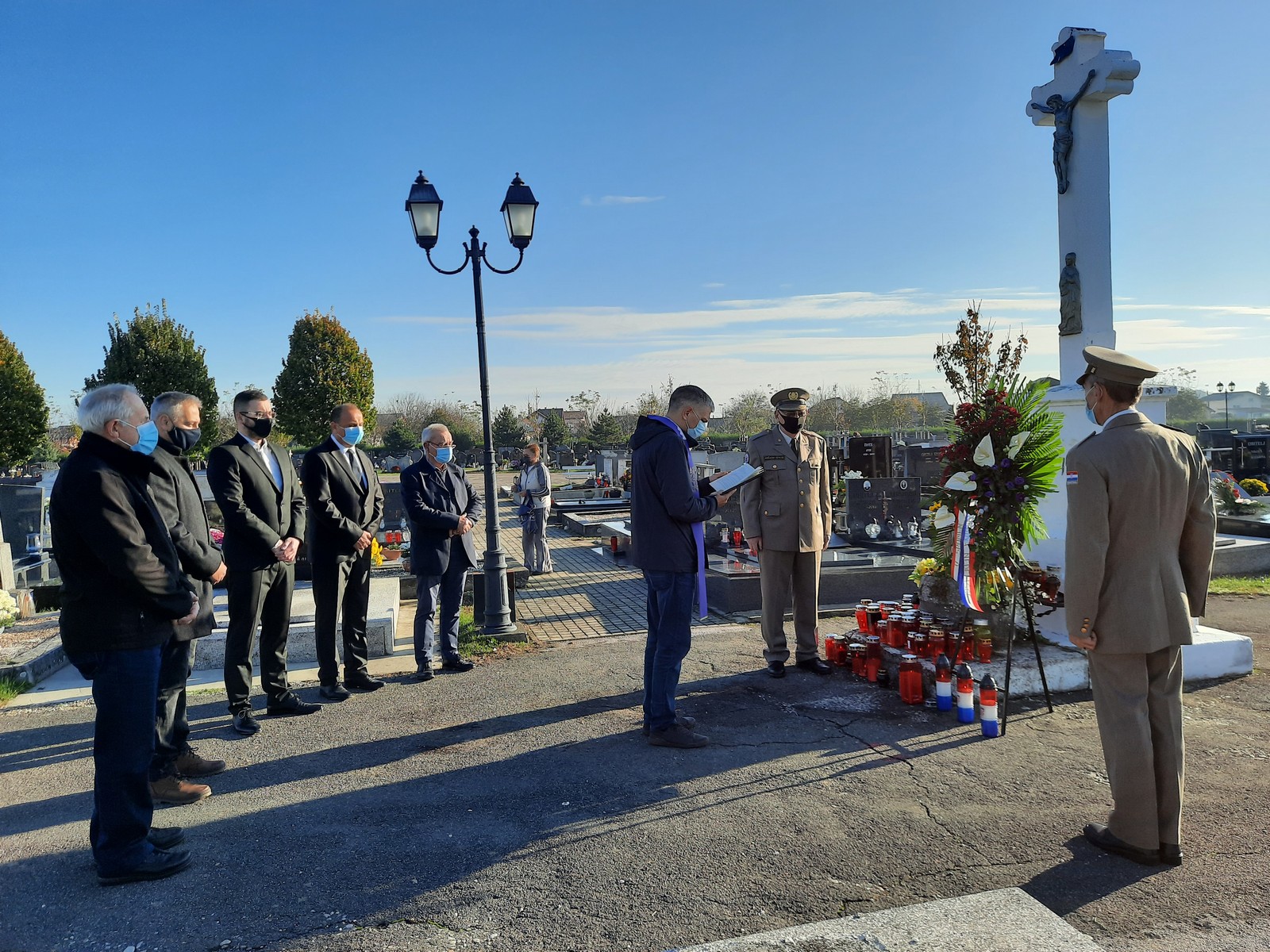 OPĆINA NEDELIŠĆE Položen vijenac i zapaljene svijeće za sve poginule, umrle i nestale branitelje
