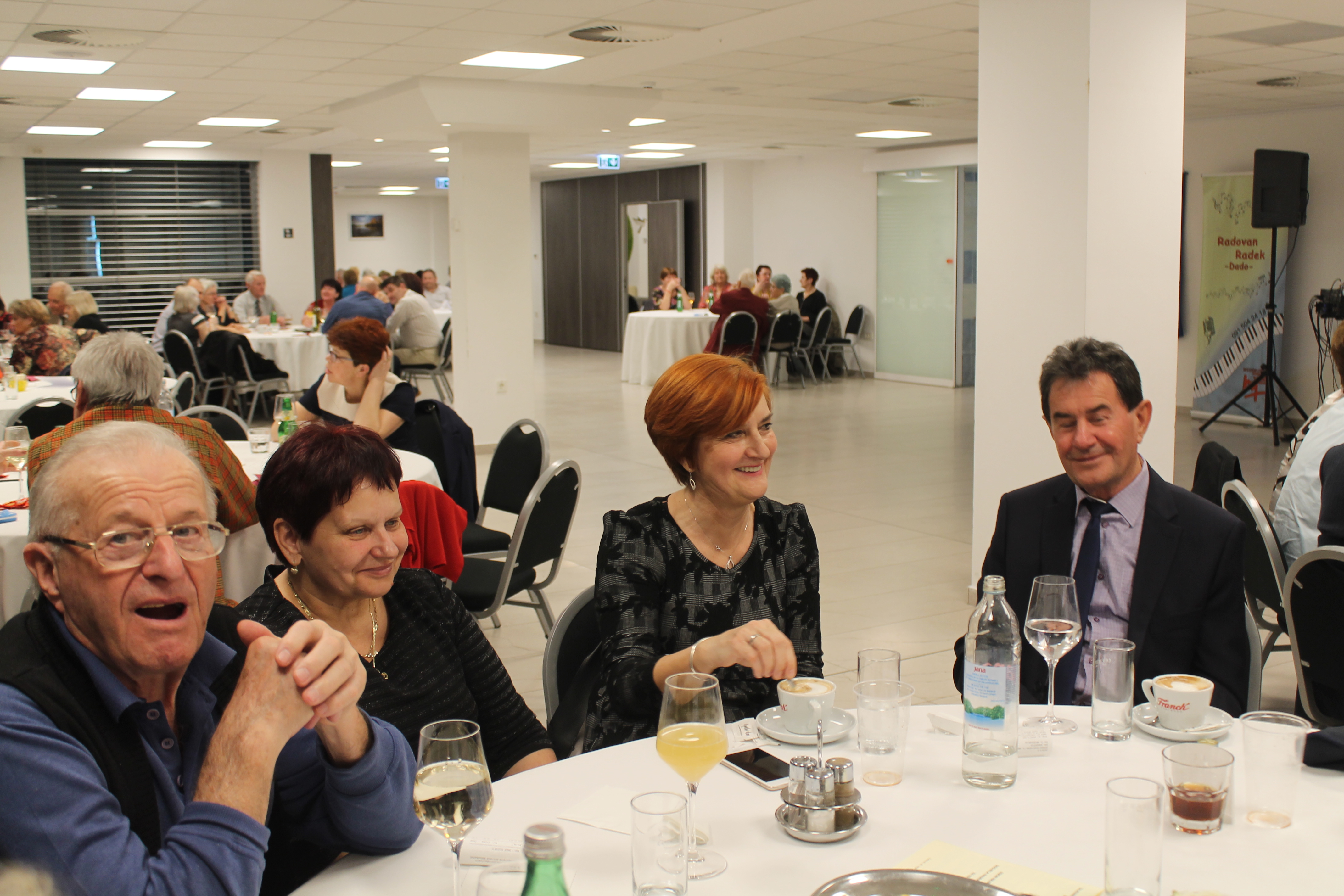 FOTO Međimurski samci znaju prirediti odličnu zabavu, a to su pokazali i na tradicionalnom plesu i druženju