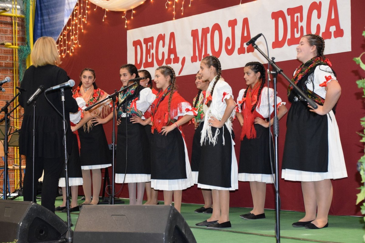 susret malih čuvara međimurske popevke dobravske Tete Lize2023 susret malih čuvara međimurske popevke dobravske Tete Lize2023