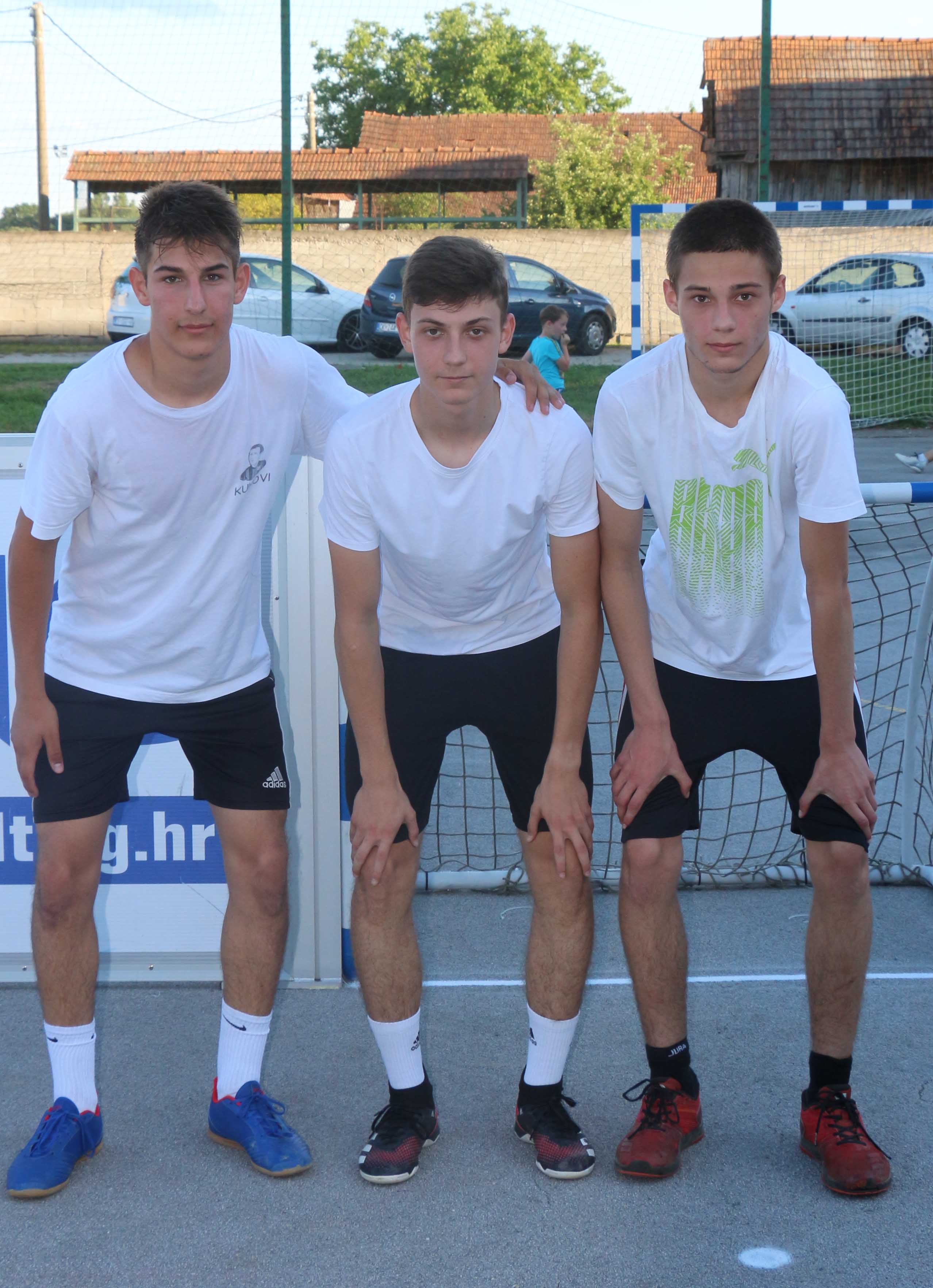 Čovec kup: Turnir u Čehovcu osvojio Caffe bar Eden