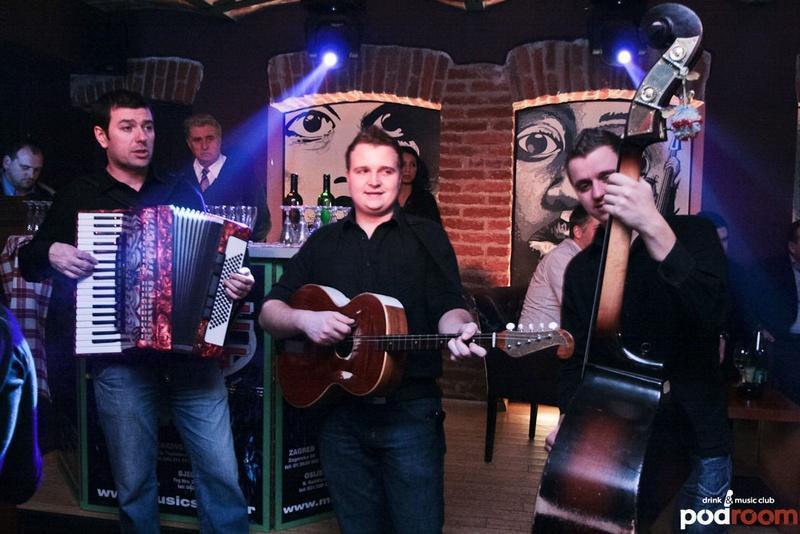 slika0005Podroom (Četvrtak, 14.2. – Podromarenje četvrtkom)