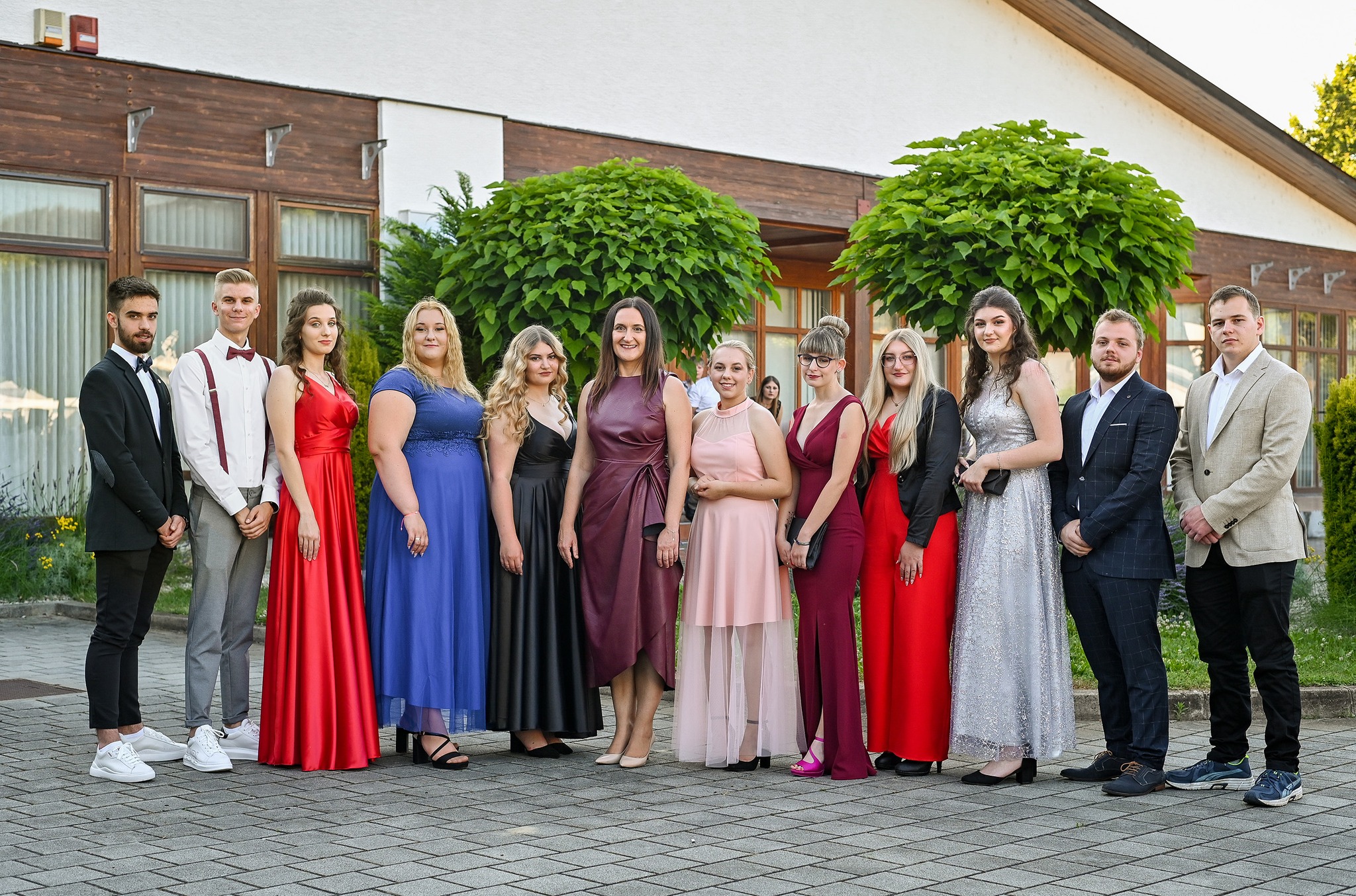 SREDNJA ŠKOLA PRELOG Pogledajte 7 divnih maturantskih razreda