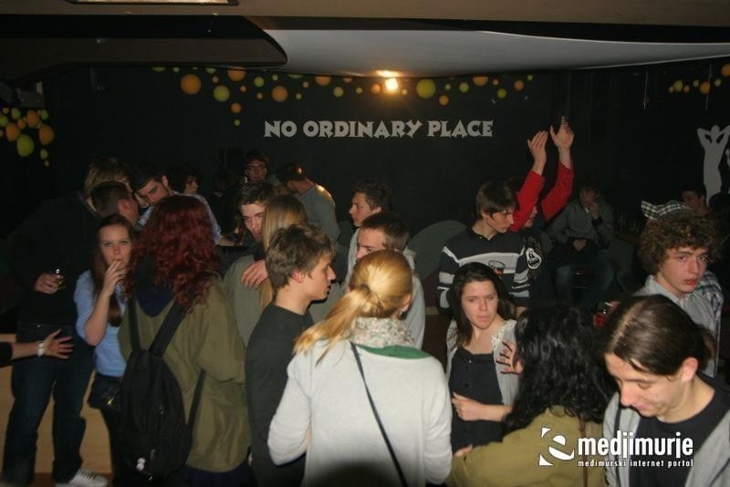 slika0016 Arcus (Subota, 7.4.2012) slika0016 Arcus (Subota, 7.4.2012)