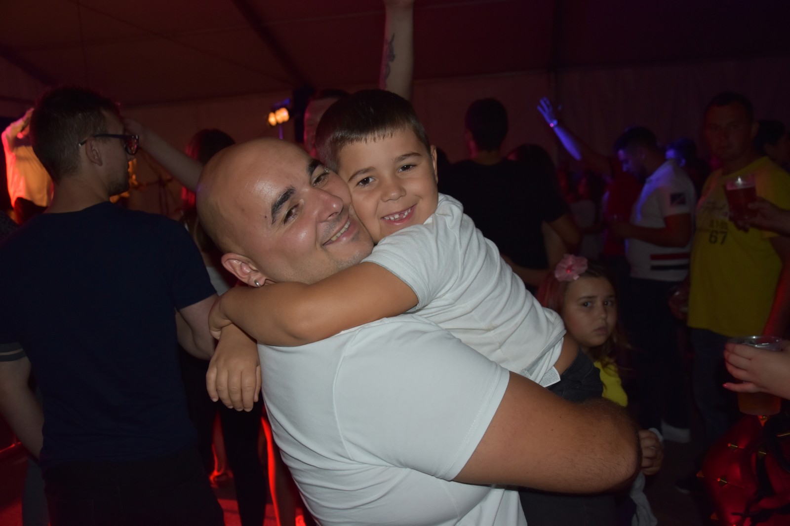 Zlatko Pejaković oduševio Donju Dubravu!