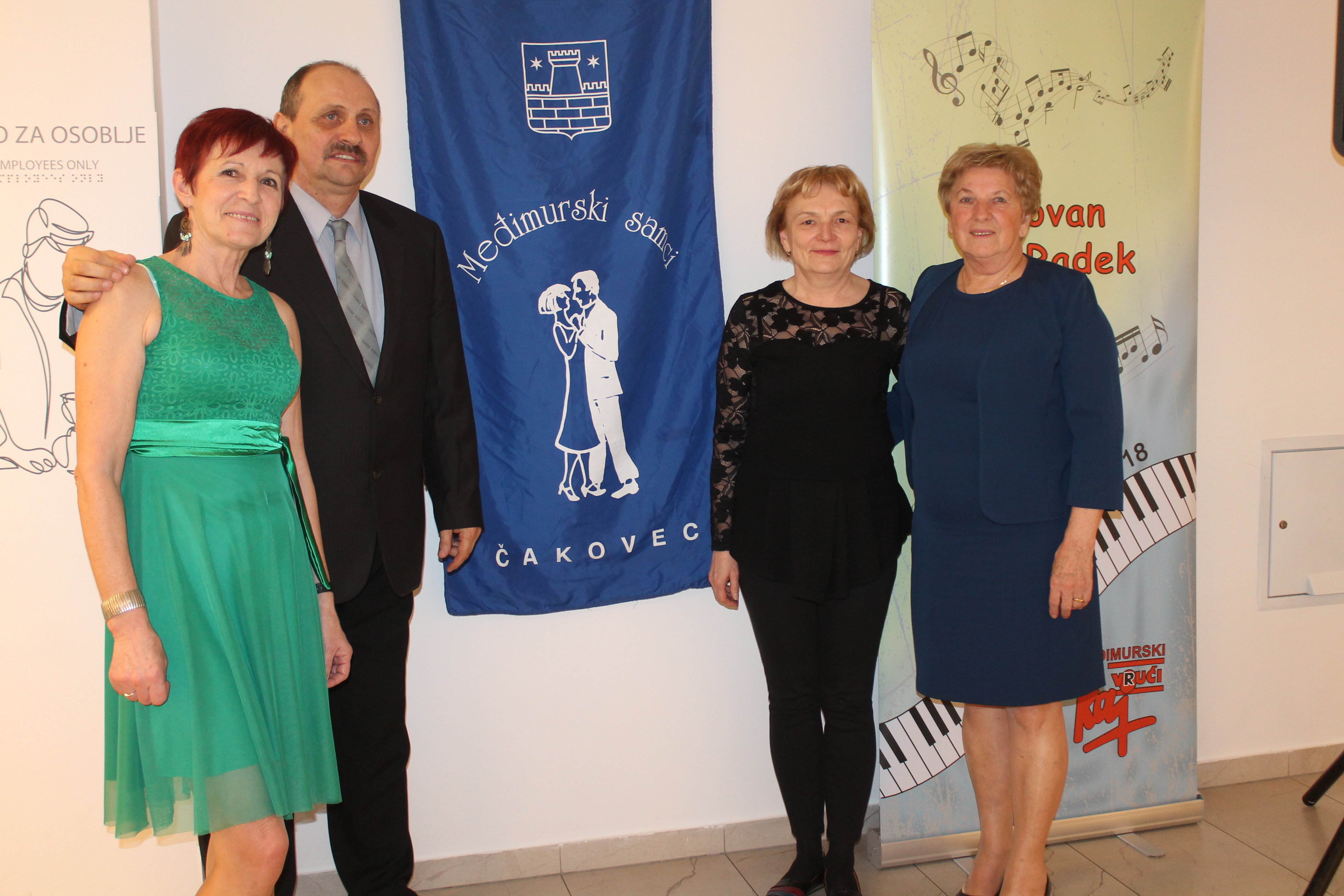 FOTO Međimurski samci znaju prirediti odličnu zabavu, a to su pokazali i na tradicionalnom plesu i druženju