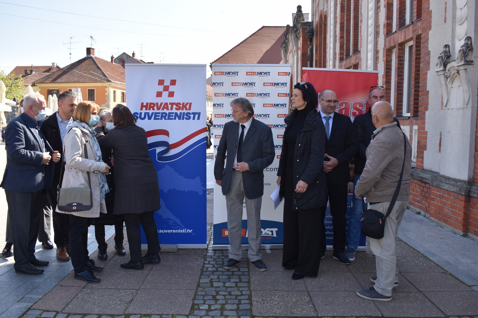 KOALICIJA MOST – HRVATSKI SUVERENISTI – HRAST ‘Idemo s listama za Gradsko vijeće i Županijsku skupštinu’