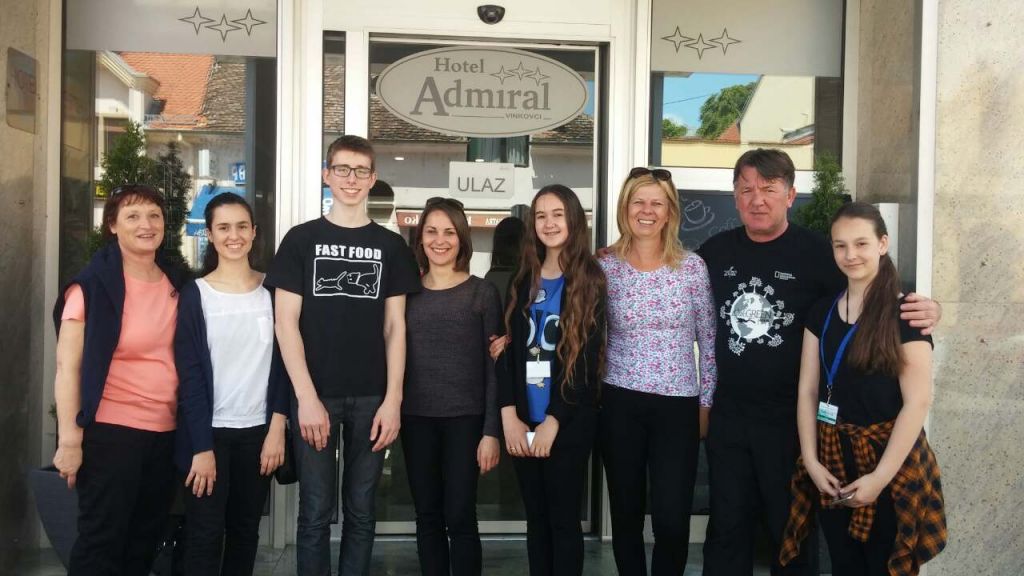 image0020553ed8aca844efb387cb16