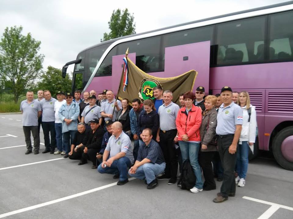 1114924889994141673371939060388