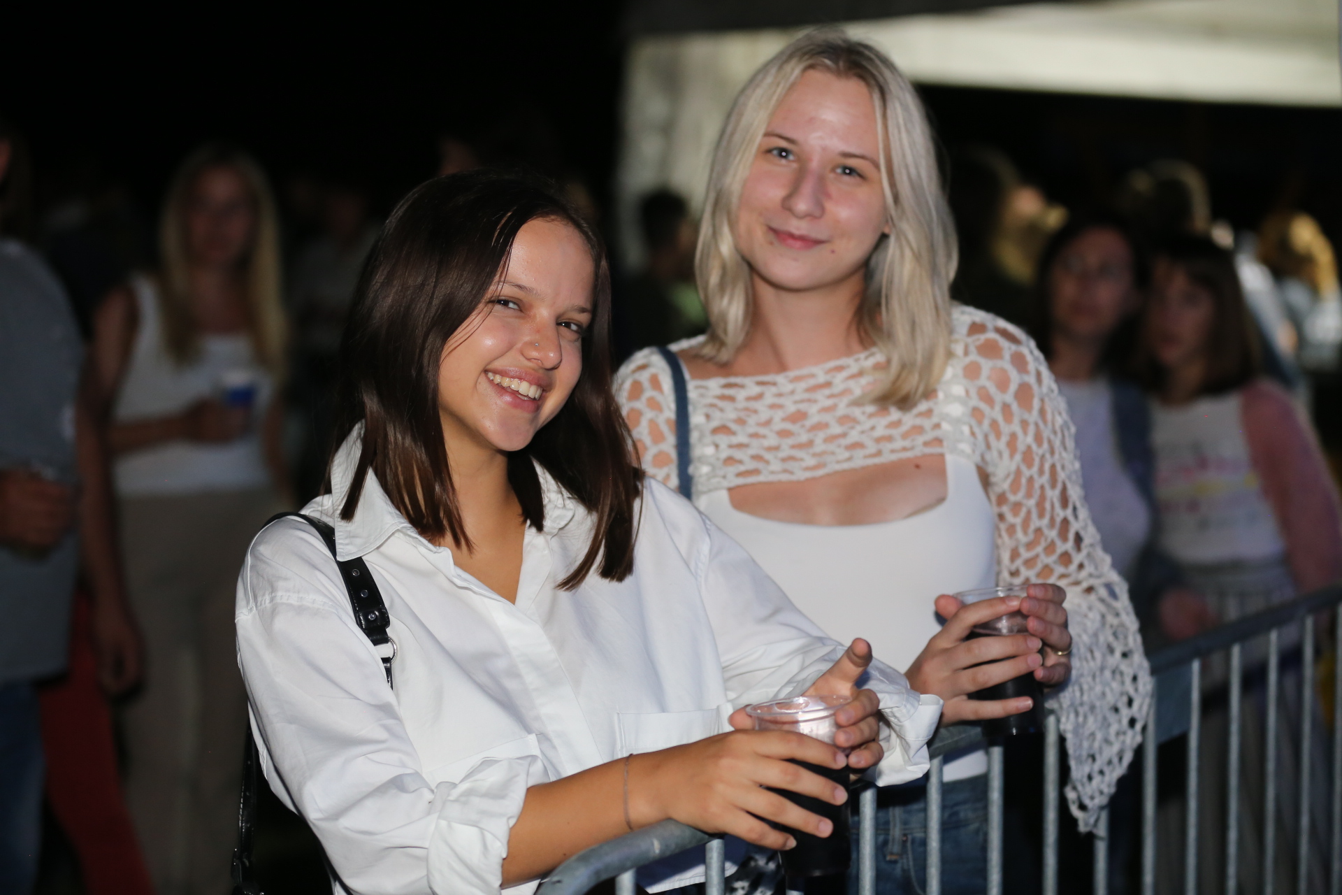 FOTO I VIDEO Vesna Pisarović na Marini Prelog rasplesala mnogobrojne posjetitelje i uveličala prvu večer Festivala balona