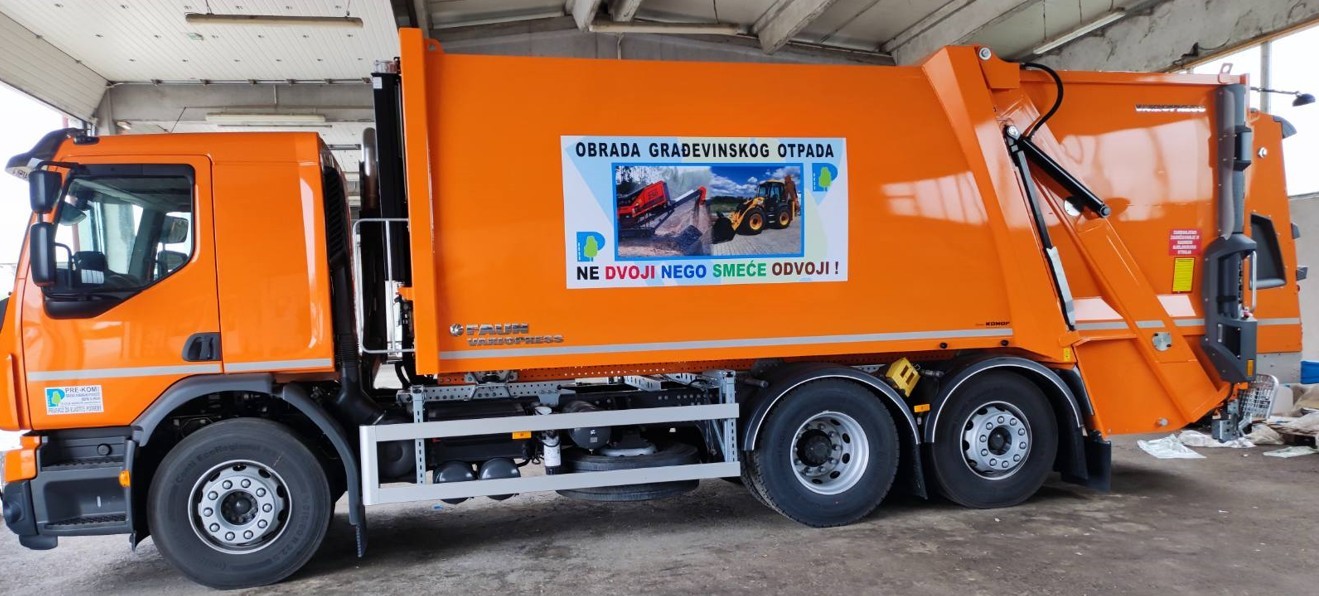 Novo komunalno vozilo