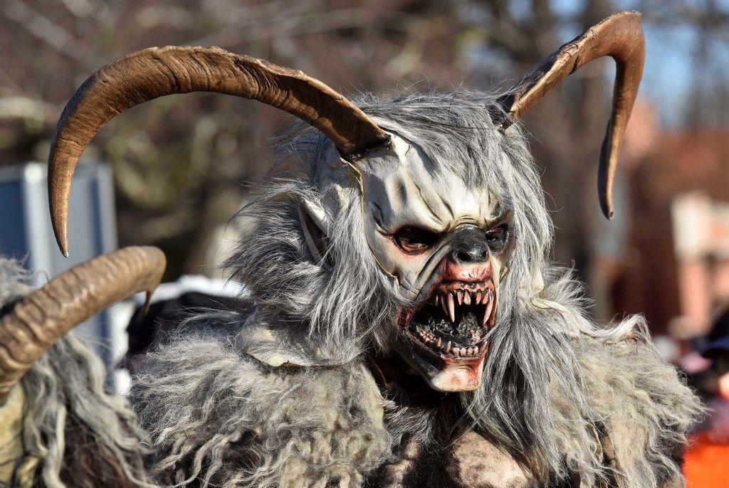 nedeliscefasnik0015336641