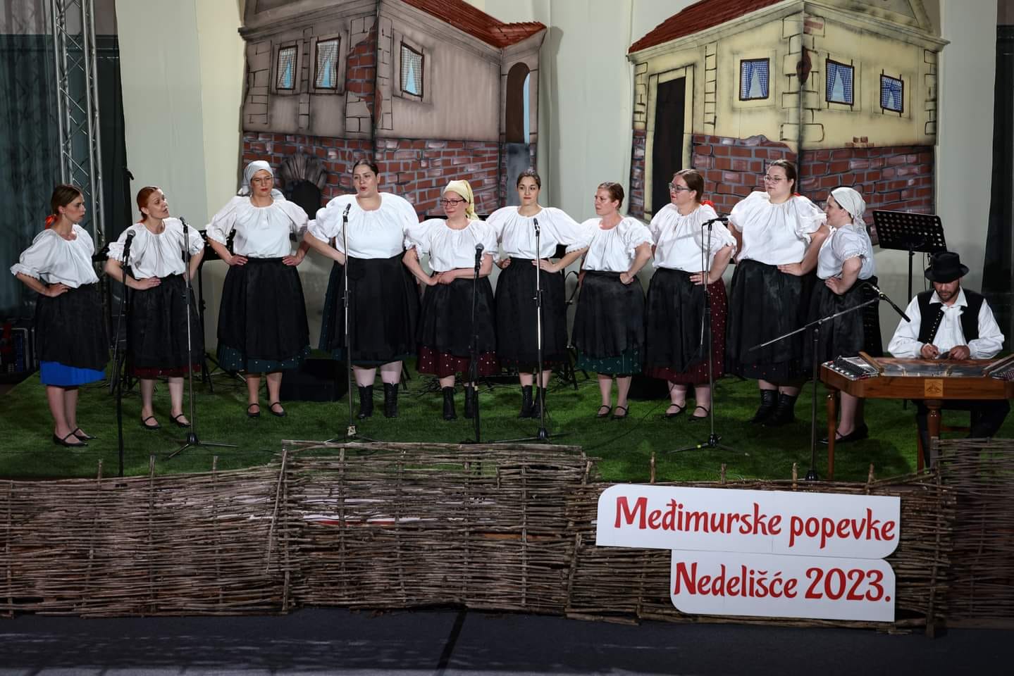 MARTINA KURETIĆ SEDLAR ‘Budućnost ŽVS ‘Veseli Međimurci’ je jasna, ostajemo vjerni korijenima, a to je tradicionalna međimurska glazba’