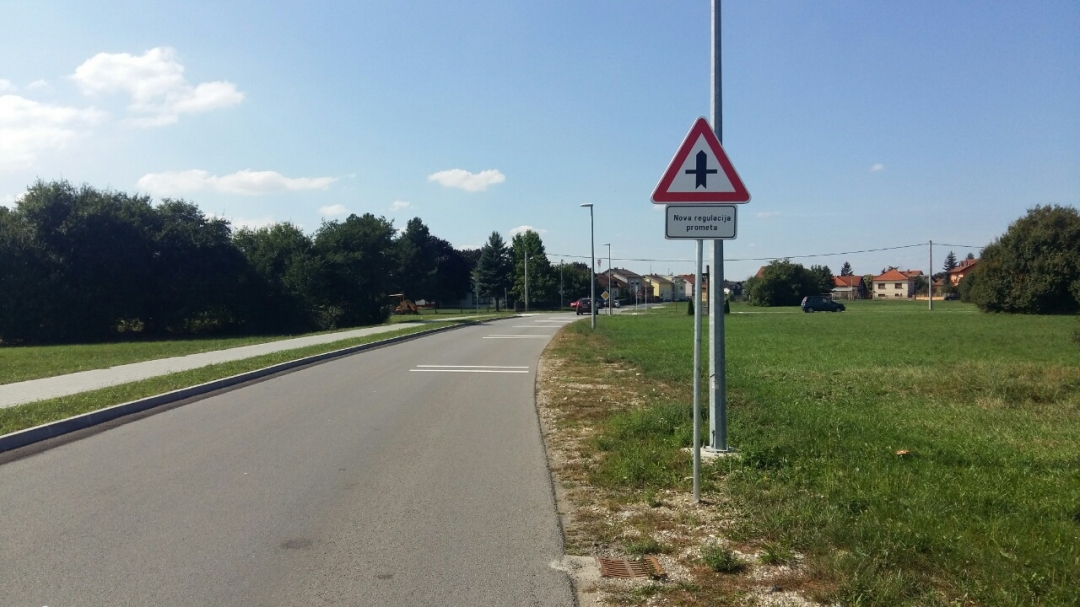 imagece71b3e50d17dd0319fddba864