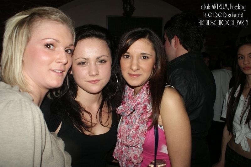 slika0020 Antrum (Subota, 14.1.2012) slika0020 Antrum (Subota, 14.1.2012)