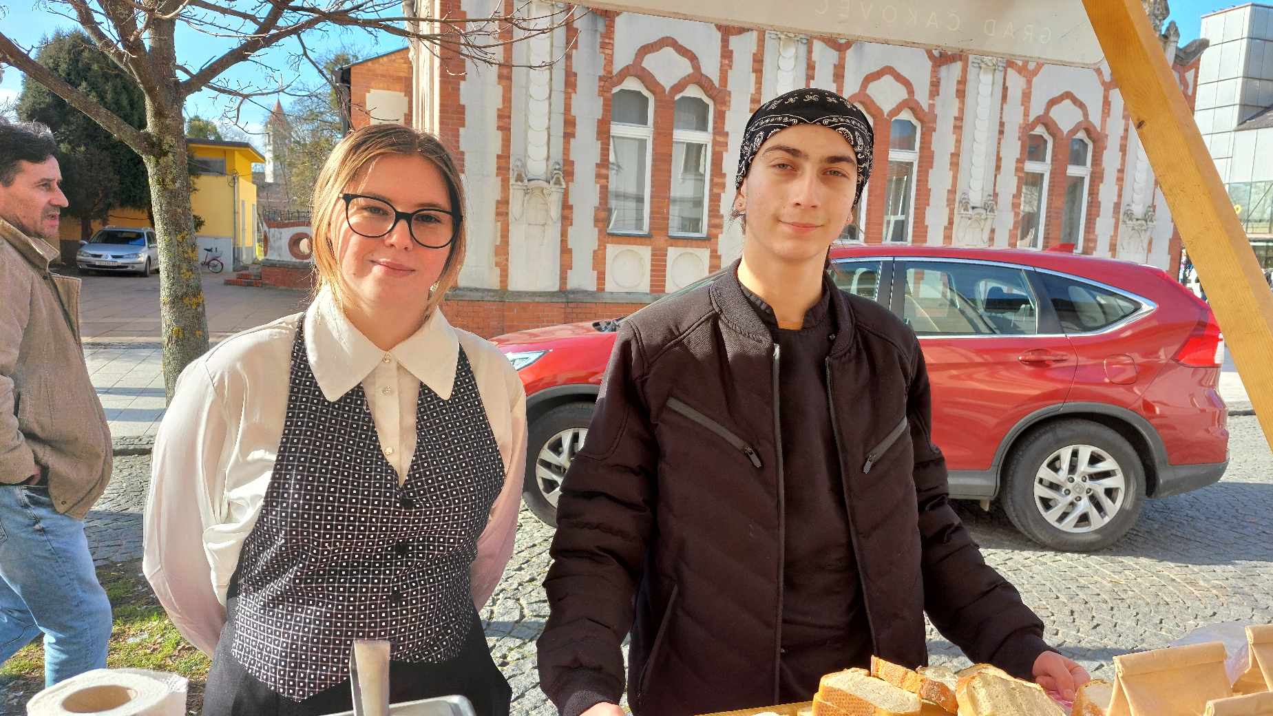 Centrom Čakovca širi se miris čvaraka!