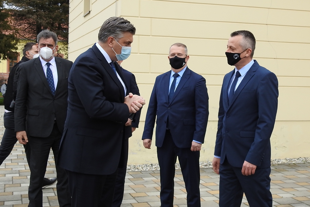 Premijer Andrej Plenković posjetio MEV i Centar održivog razvoja