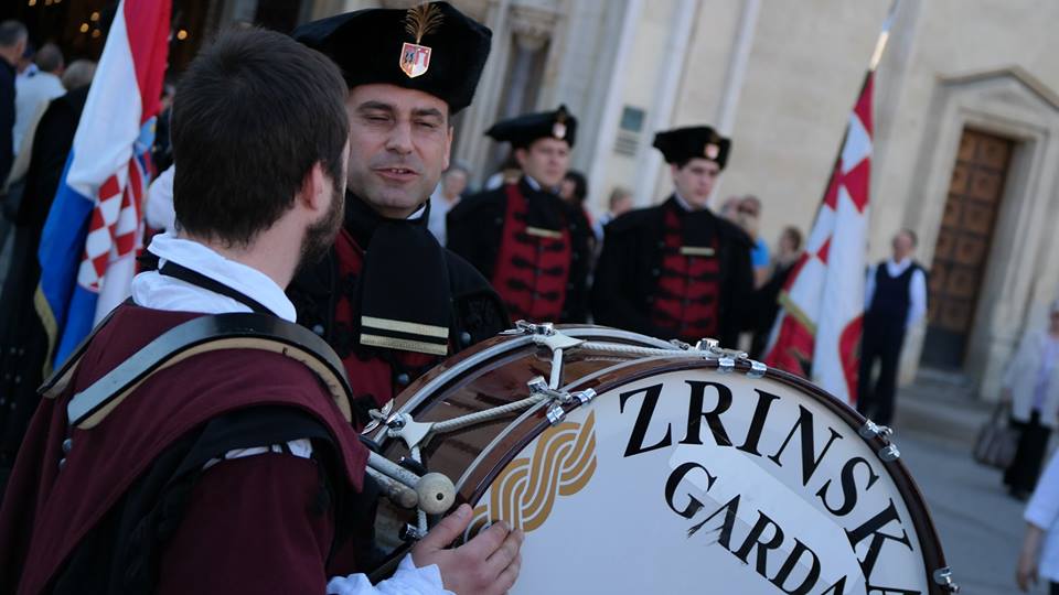 1332199513711287862362588227017