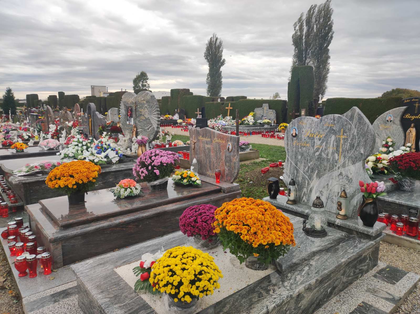 FOTO Spokojan Dušni dan na kotoripskom groblju