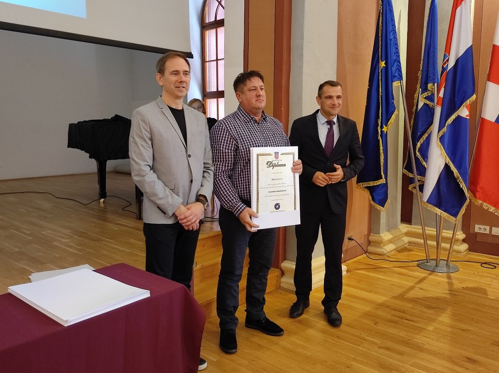 OBRTNIČKA KOMORA Novopečenim majstorima uručene diplome!