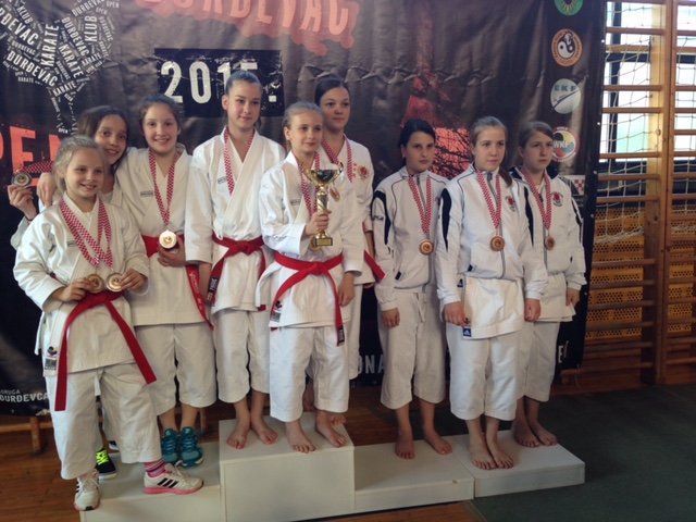 cidb7a4f2d6d4514102afc970e224bf