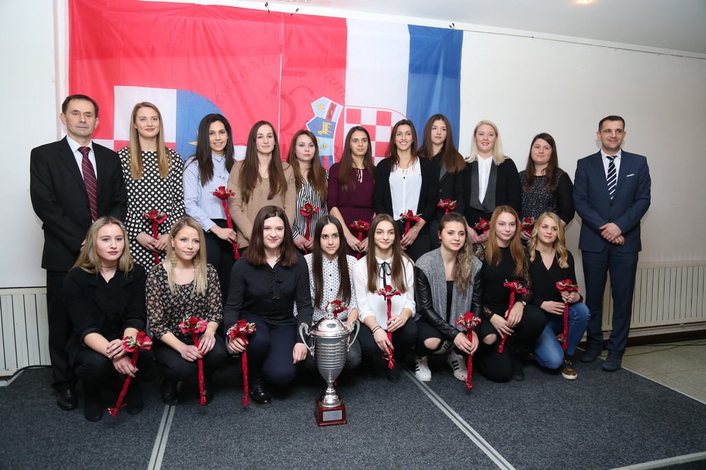 pravazena00085480407