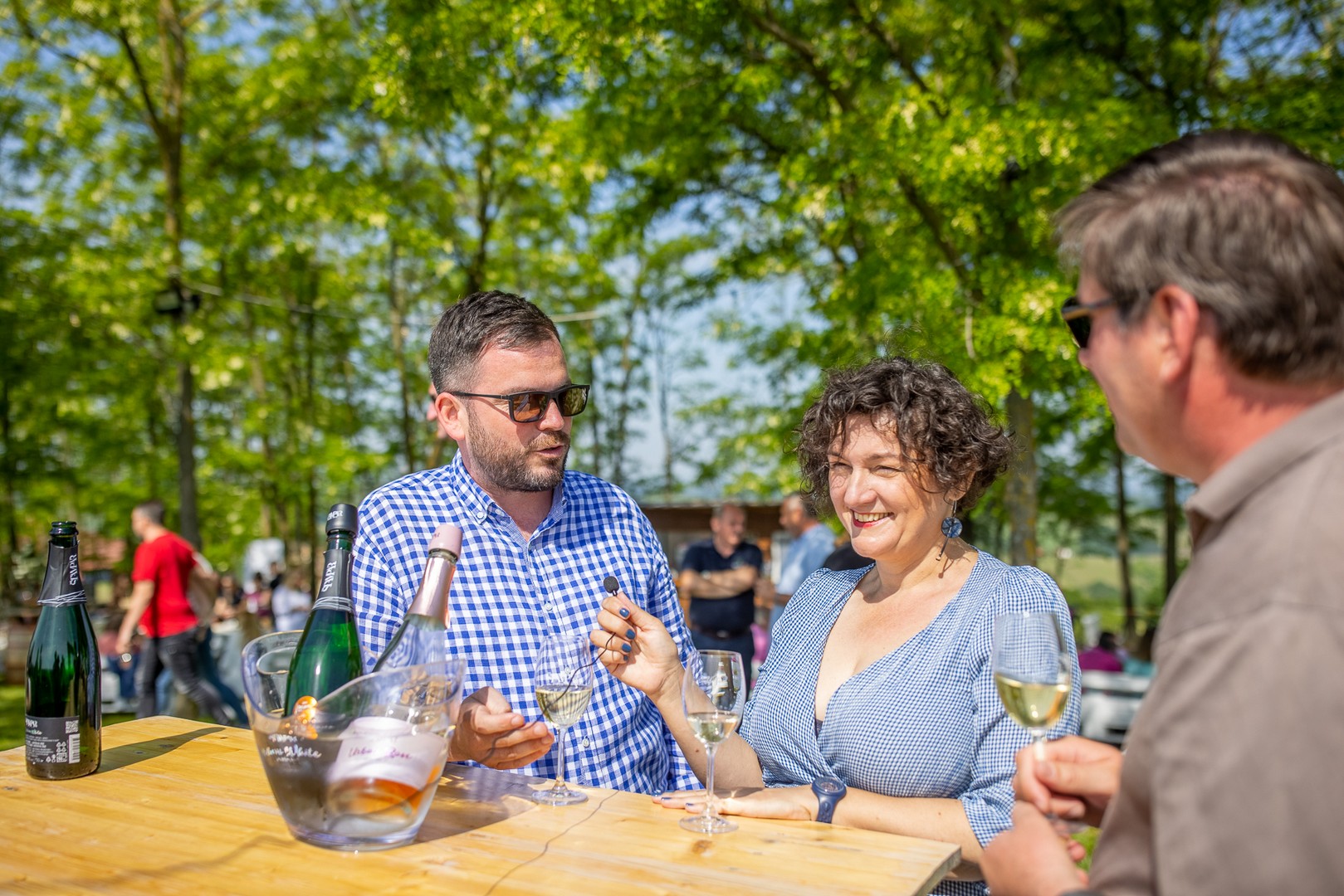 Na Mađerkinom bregu održan Pjenušavi doručak u vinogradu