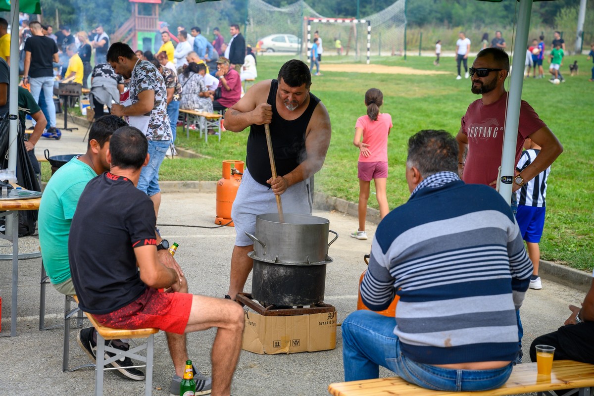 Veljko Kajtazi, Suzana Krčmar, Sitnice,