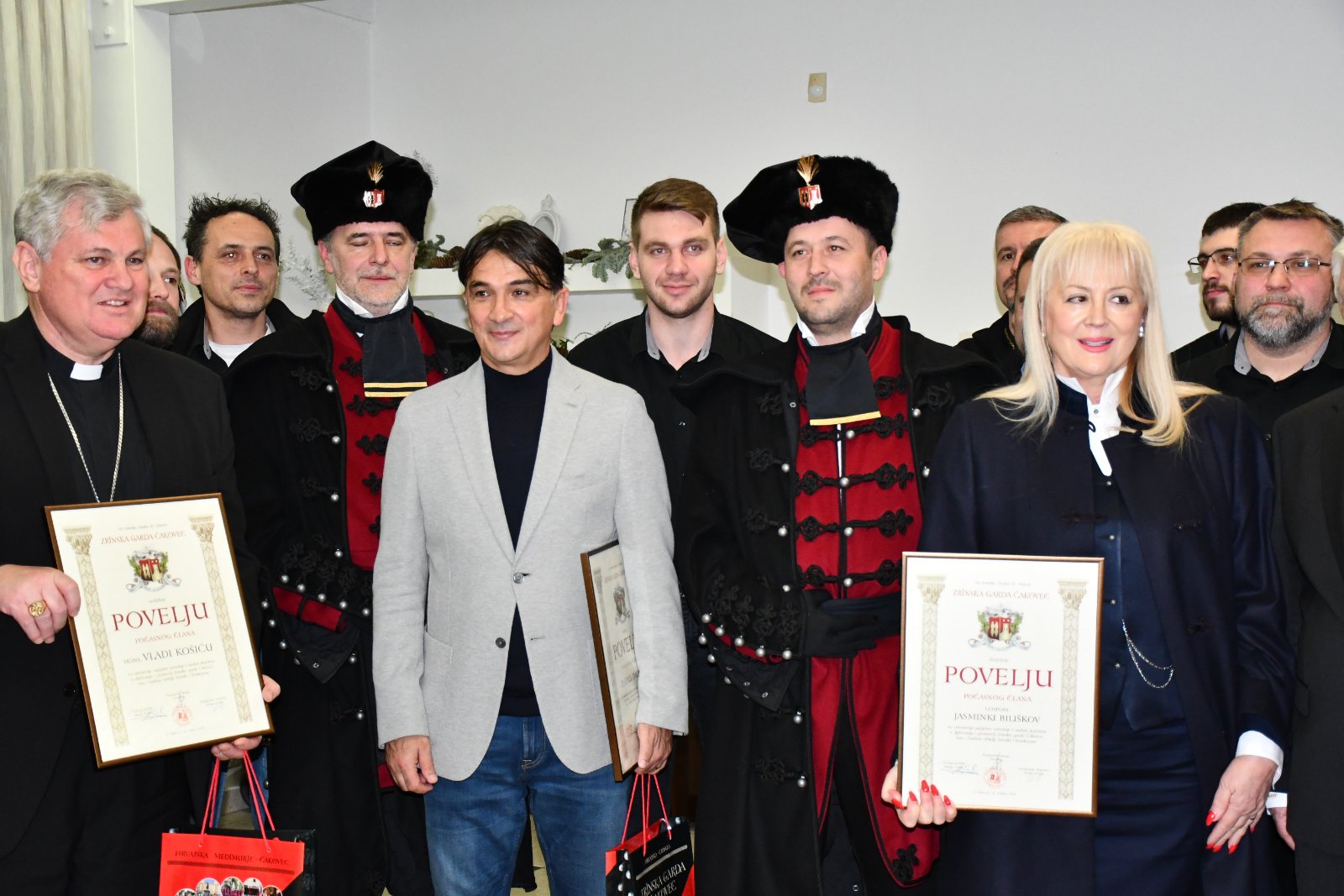 Zlatko Dalić postao počasni član Zrinske garde Čakovec