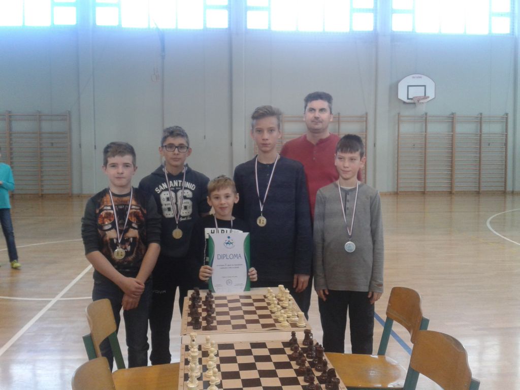 20161212131849326384