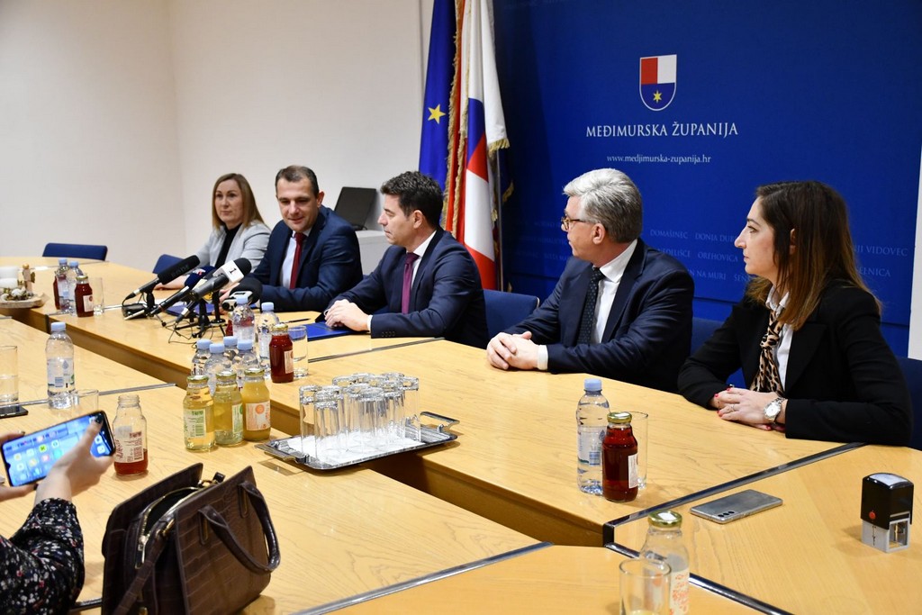 Potpisivanje sporazuma